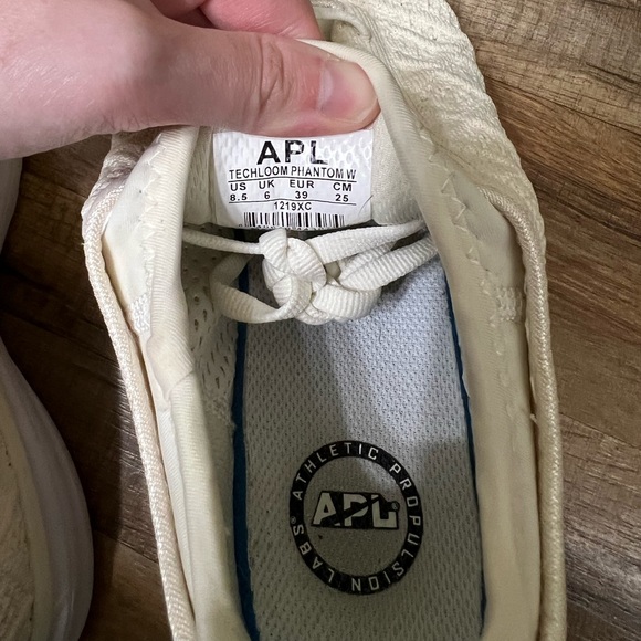 APL Techlooms - Picture 5 of 5